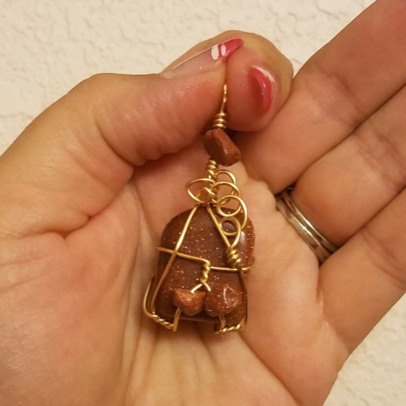 SOLD SALE!!! Sparkly Goldstone Crystal Pendant Necklace - Picture 3 of 6